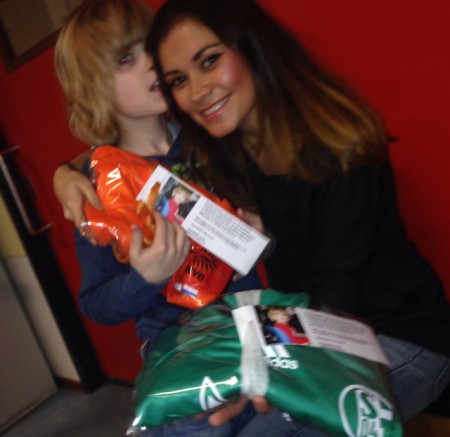 Shirtje van Huntelaar en De Jong zijn geveild!